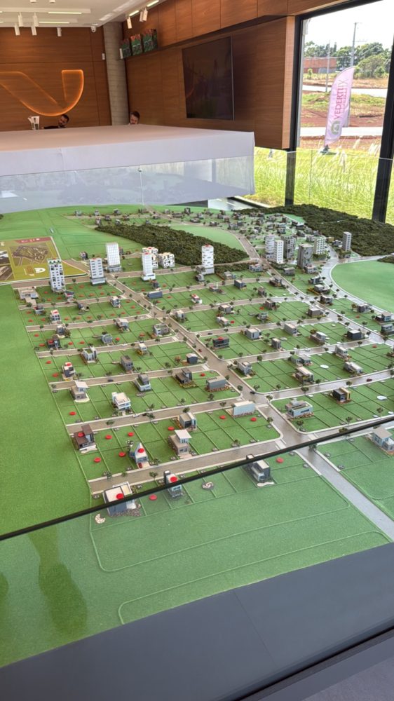 C369BA86-70BB-47F8-939E-38ECF0C76704